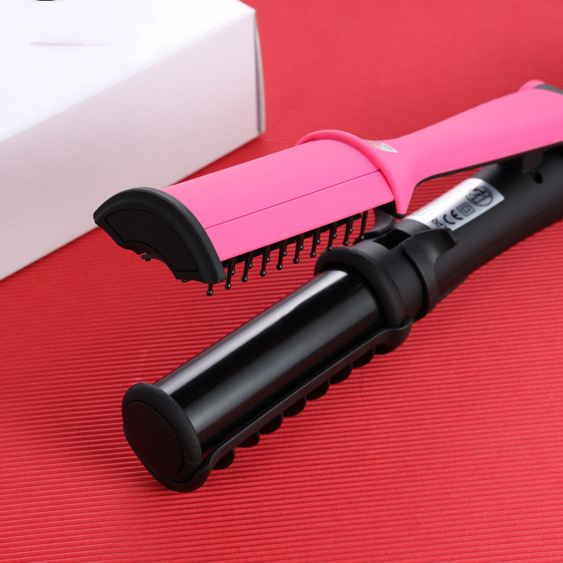 Automatic hair curler close up